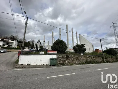 Fotografia 1 de Terreno urbano de 6583 m² em Lamego (Almacave e Sé)