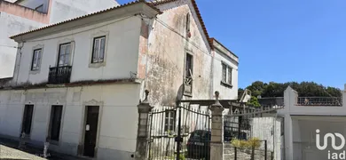 Traditional house at Bombarral e Vale Covo