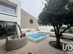 House at Cadaval e Pêro Moniz