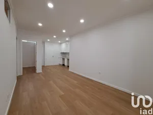 Apartamento T1 em Ramada e Caneças