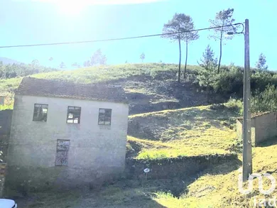 Immeuble  à Montes da Senhora