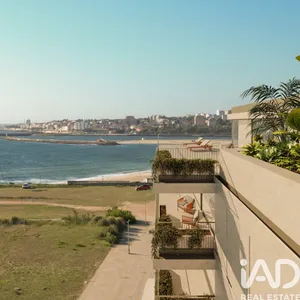 Appartement T4 à Canidelo