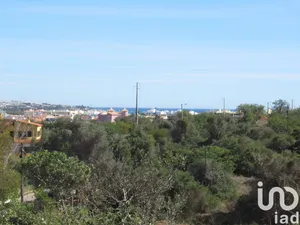 Land  at Armação de Pêra