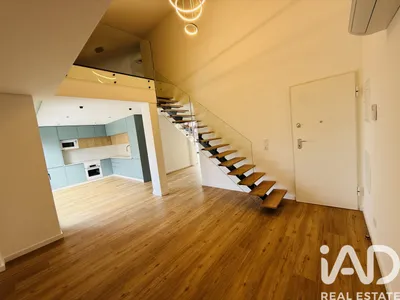 Fotografia 1 de Duplex 2 quartos de 92 m² em Alcabideche