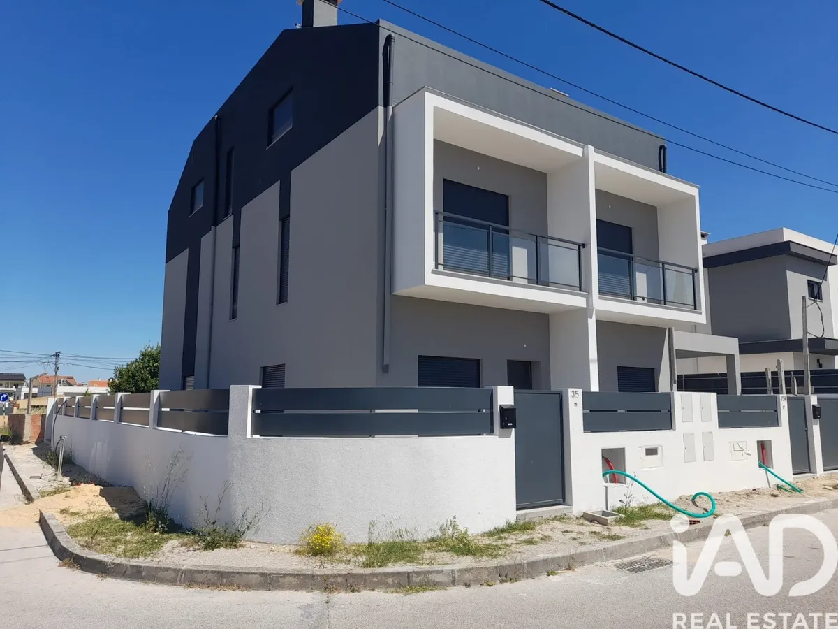 Casa/Moradia 4 quartos de 172 m² em Fernão Ferro