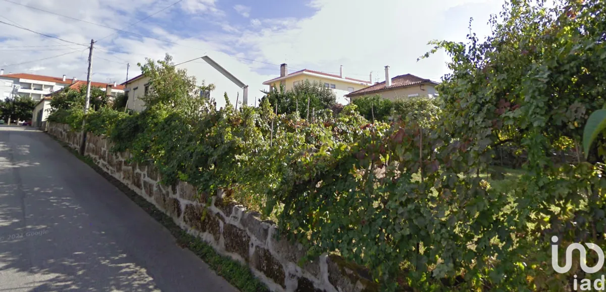 Terreno de 304 m² em Oliveira do Hospital e São Paio de Gramaços