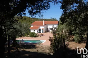 Park home at Almoster