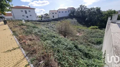 Terreno urbano  em Sabugal e Aldeia de Santo António