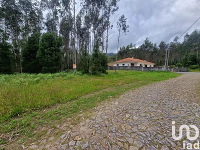 Fotografia 7 de Terreno rústico de 2240 m² em Lanheses
