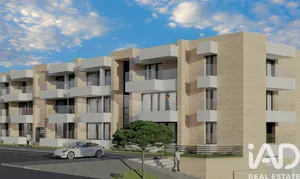 Apartamento T3 em Santo António dos Olivais
