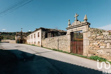 Quinta  em Lamego (Almacave e Sé)