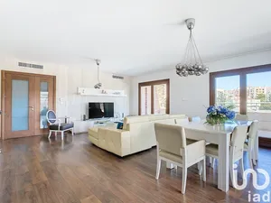 Apartamento T3 em Odivelas