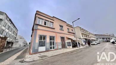 Loja / Estabelecimento Comercial  em Olhão