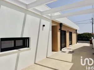 Casa tradicional  em Fernão Ferro