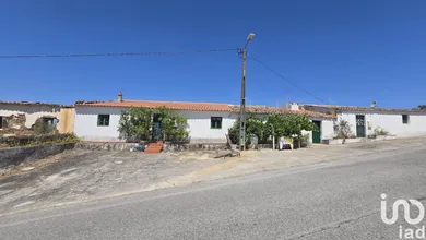 House in Ameixial