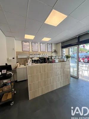 Loja / Estabelecimento Comercial em Albufeira e Olhos de Água