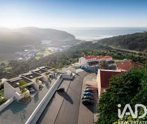 Casa/Moradia em Carvoeira