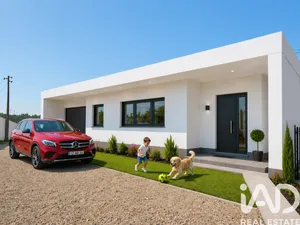 House in Salir de Matos