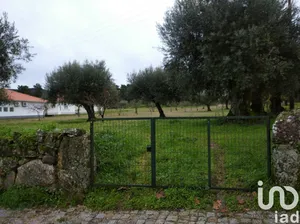 Land  at Açores e Velosa