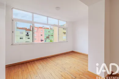 Appartement T3 à Arroios