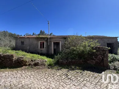 Casa de aldeia em Aguda