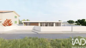 Terreno urbano  em Amor