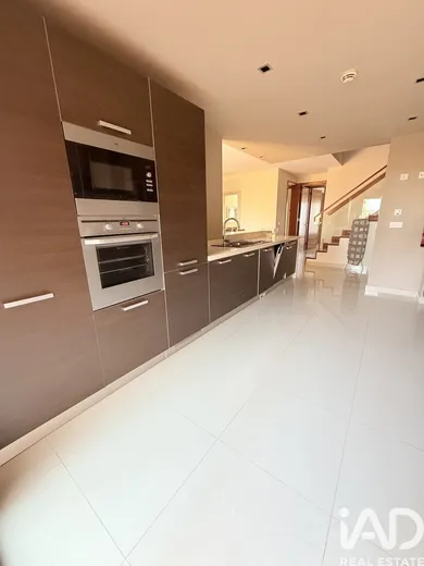 Apartamento T3 em Alcantarilha e Pêra