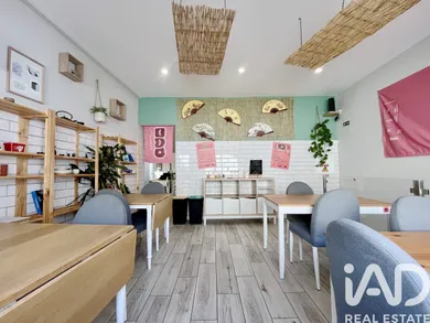 Shop/Premises commercial in São Gonçalo De Lagos