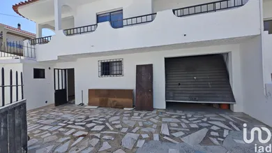 Casa/Moradia em Estômbar e Parchal