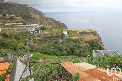 Building plot  in Calheta