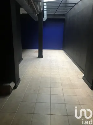 Shop/Premises commercial  in Lordelo Do Ouro E Massarelos