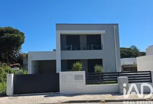 Maison  à Sesimbra (Castelo)