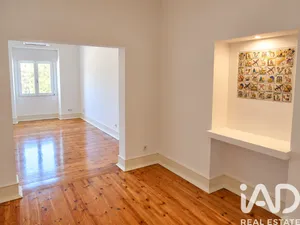 Apartamento T3 em Areeiro