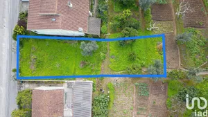 Building plot at Santo António dos Olivais