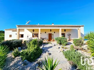 House  at Mexilhoeira Grande