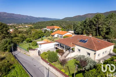 Fotografia 9 de Moradia 5 quartos de 318 m² em São Pedro d