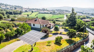 Casa/Moradia em Oliveira (Santa Maria)