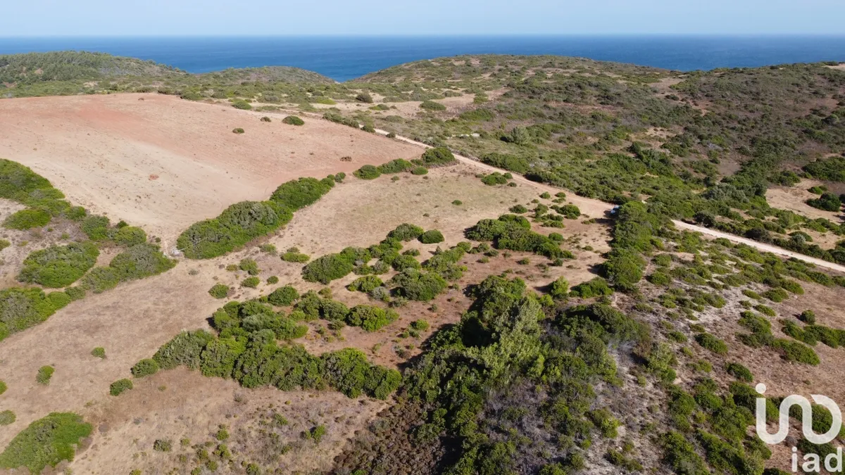 Terreno de 4320 m² em Budens