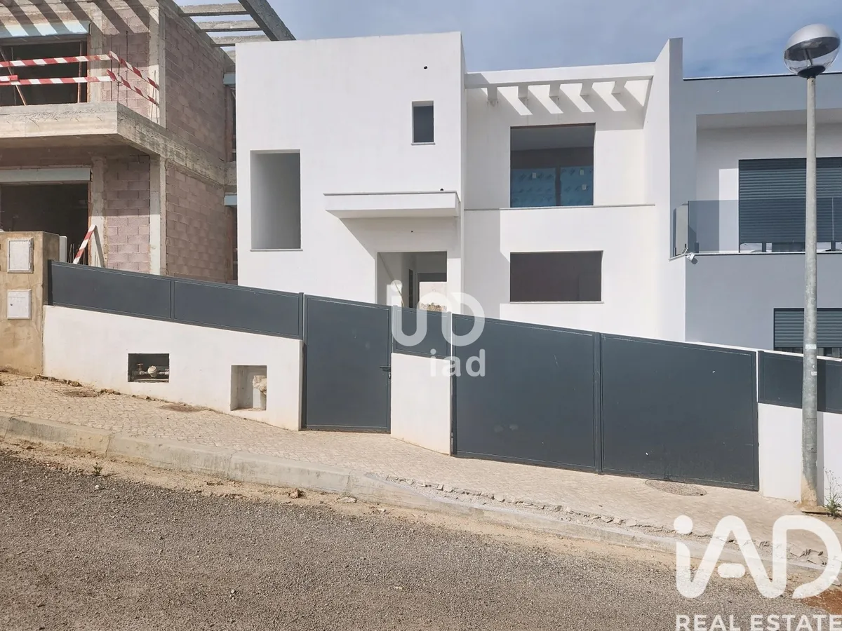 Casa/Moradia 3 quartos de 180 m² em Algoz e Tunes