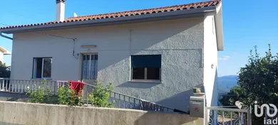 House  in Janeiro de Baixo