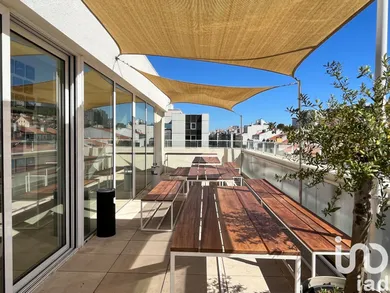 Shop/Premises commercial at Arroios