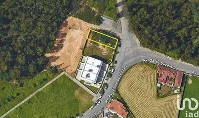 Fotografia 1 de Terreno de 298 m² em São Miguel do Souto e Mosteirô