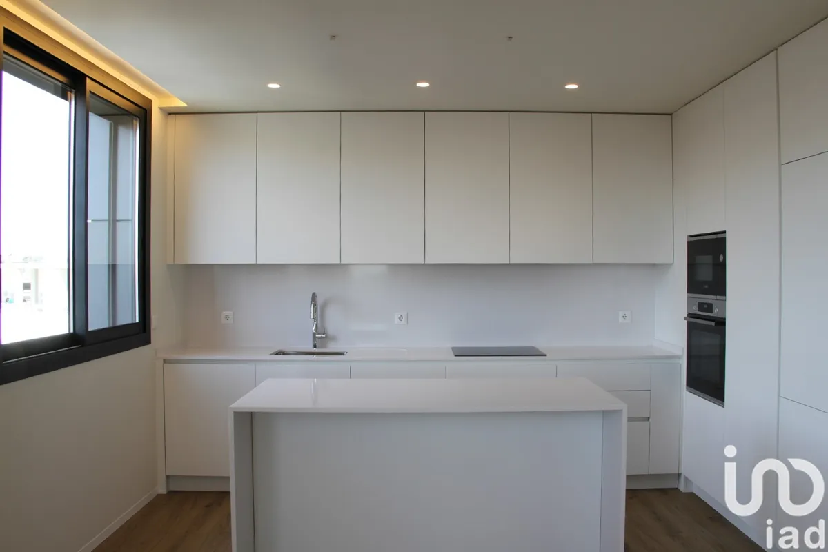 Apartamento 2 quartos de 156 m² em Mafamude e Vilar do Paraíso