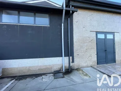 Shop/Premises commercial  at Manhente