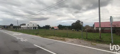 Land  in Peva e Segões