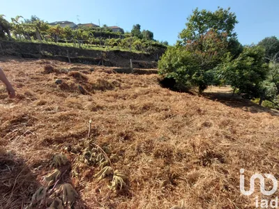 Fotografia 2 de Terreno de 1100 m² em Vila e Roussas