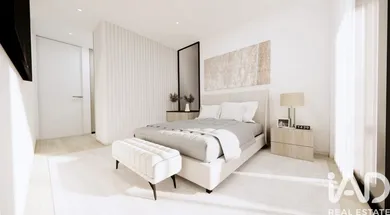 Apartamento T4 em Fânzeres e São Pedro da Cova