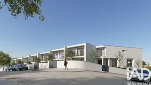 Casa/Moradia  em Fânzeres e São Pedro da Cova