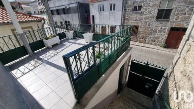 Traditional house  in Lajeosa do Mondego