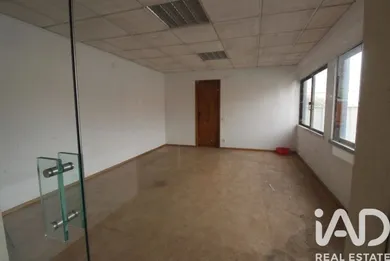 Armazém  em Parceiros e Azoia